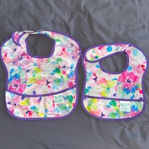 2 BUMKiNs Bibs